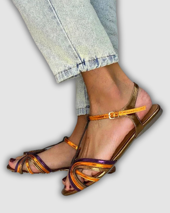 Bernadette - Elegante flache Sandalen mit Metallic-Riemen