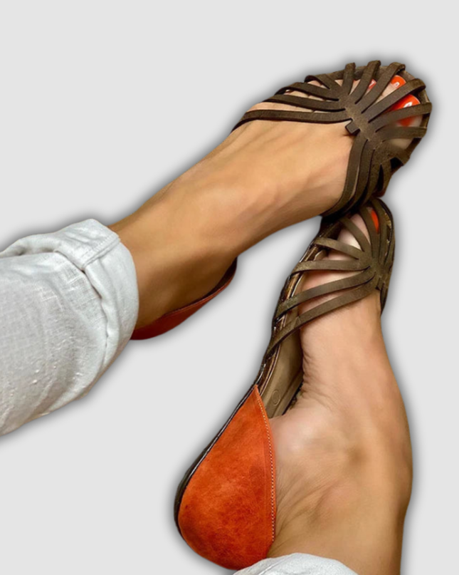 Jutta - Eleganti Sandali Bicolore Intagliati