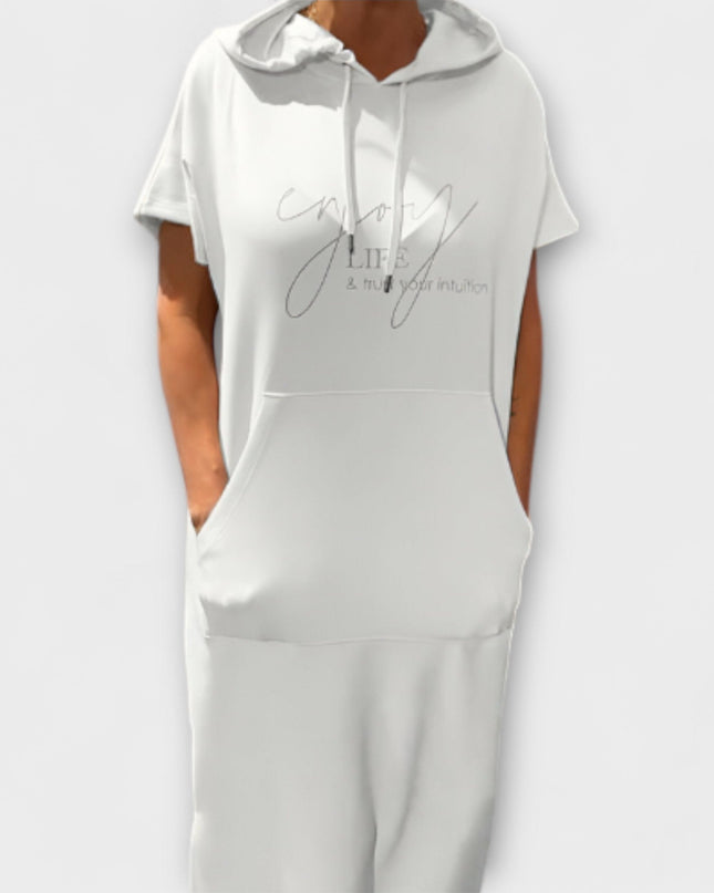 Jule - Entspanntes Kapuzenkleid