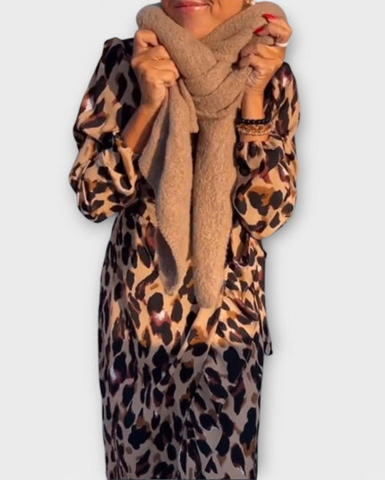 Felicitas - Lässiges Leopardenmuster-Kleid mit V-Ausschnitt