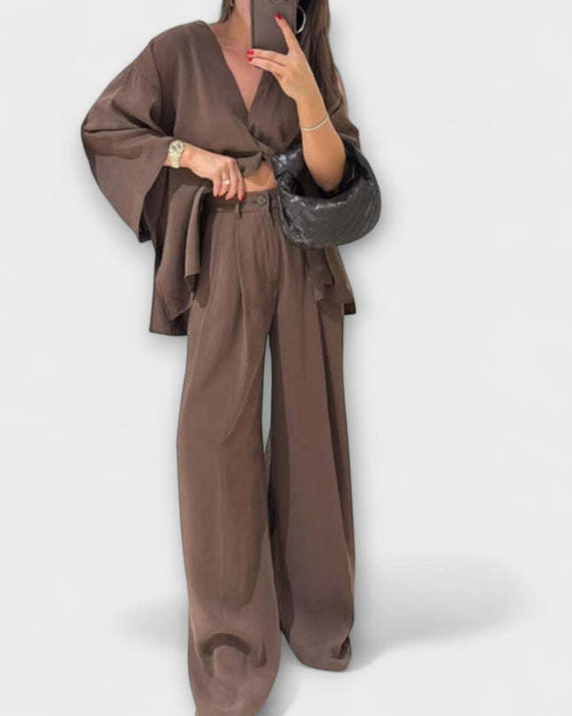 Roswitha – Lässiges V-Ausschnitt-Set mit Hose