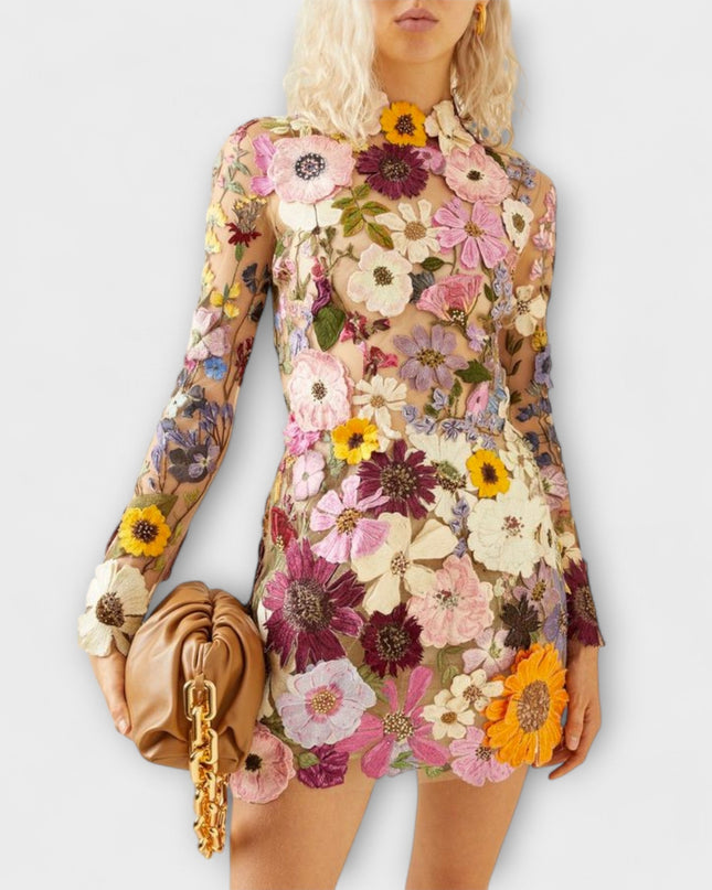 Magrit - Kleid mit 3D-Blumenmuster