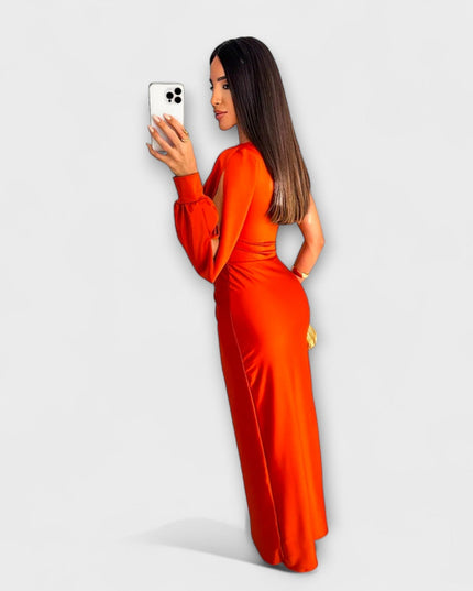 Gisela - Elegantes Kleid mit Raffinesse