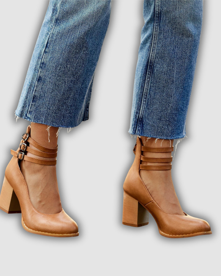 Friderun - Absatzschuhe mit drei Schnallen