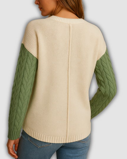 Evangeline -Gestrickter Damenpullover mit Zopfmuster und Taschendetail