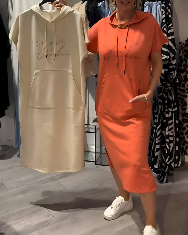 Lilliana - Freizeitkleid mit Kapuze und femininer Passform