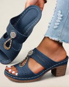 Blau