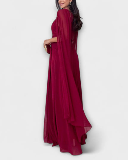 Elke - Elegantes Maxikleid mit Cape-Ärmeln und hohem Schlitz