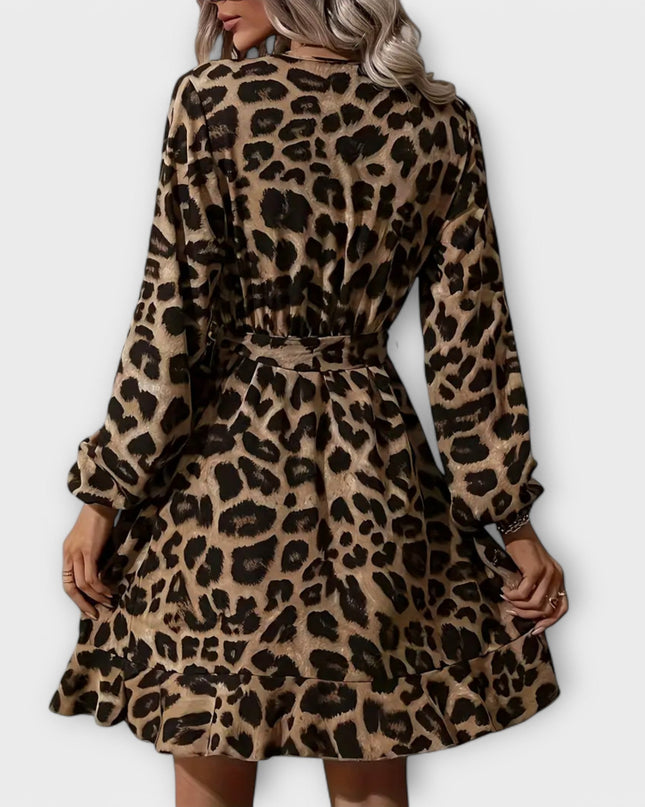 Vera - Schickes Kleid mit Leopardenmuster, V-Ausschnitt und Bindegürtel