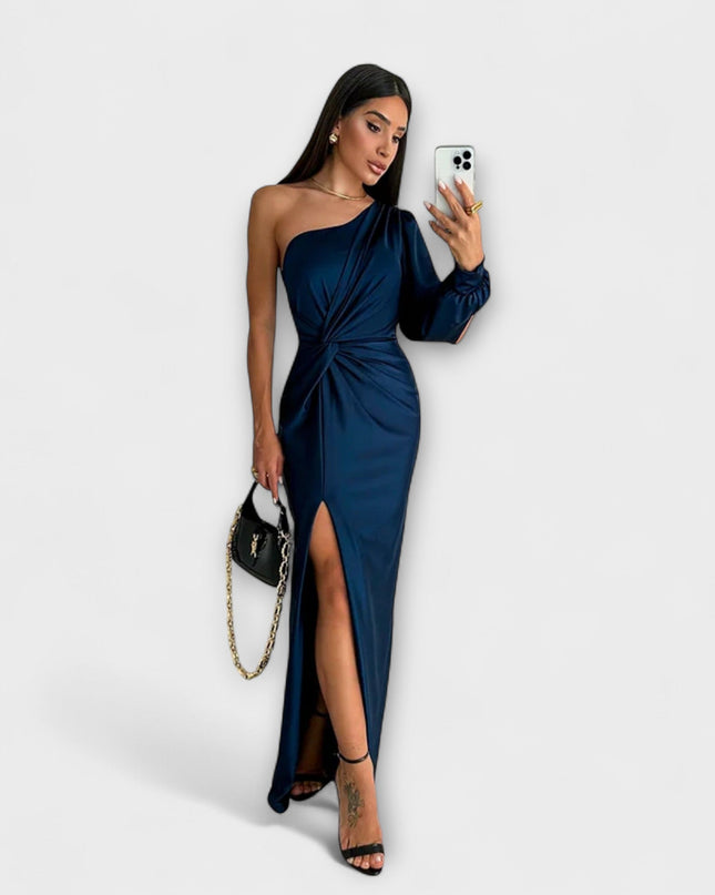 Gisela - Elegantes Kleid mit Raffinesse
