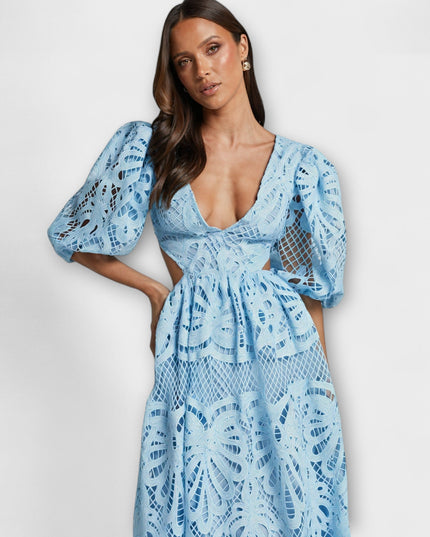 Fenja - Elegantes Kleid mit zarten Details