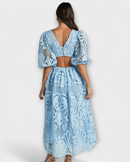 Fenja - Elegantes Kleid mit zarten Details