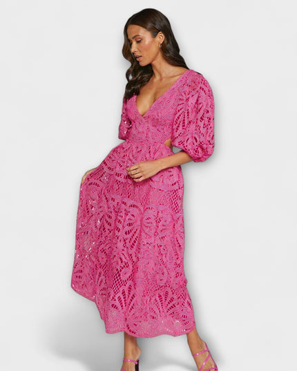 Fenja - Elegantes Kleid mit zarten Details