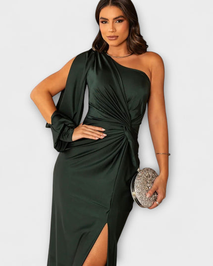 Gisela - Elegantes Kleid mit Raffinesse