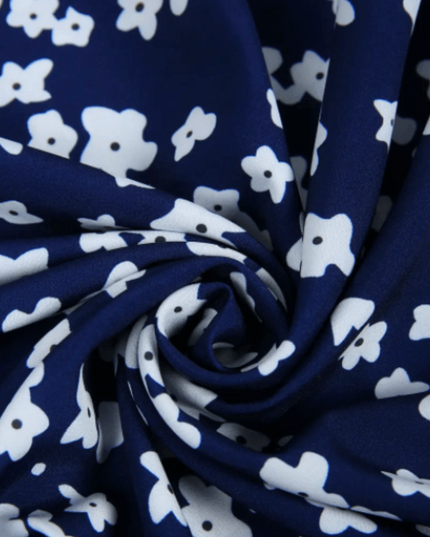 Clemensia - Elegantes Blumenkleid aus Premiumstoff