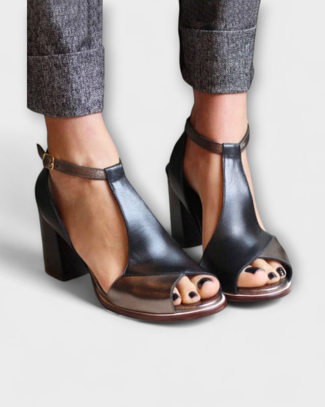 Nadaria – T-Strap Stil mit Komfort