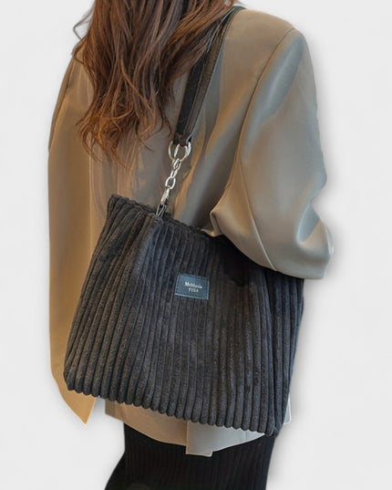 Ilse - Weiche Cord-Schultertasche