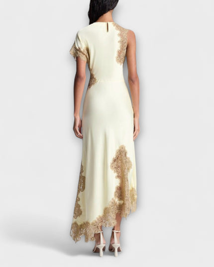 Sandra - Maxikleid mit Satin- und Spitze-Akzenten