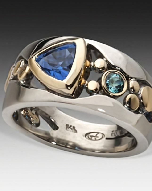 Ilse  - Vintage-Ring mit blauem Kristalleffekt