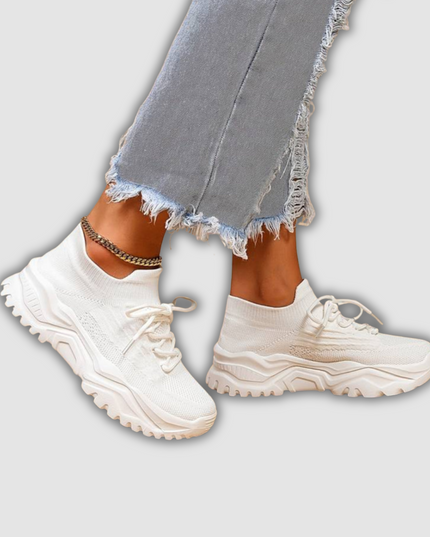 Alisa - Bequeme Schnürschuhe