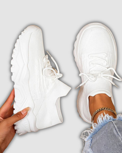 Alisa - Bequeme Schnürschuhe