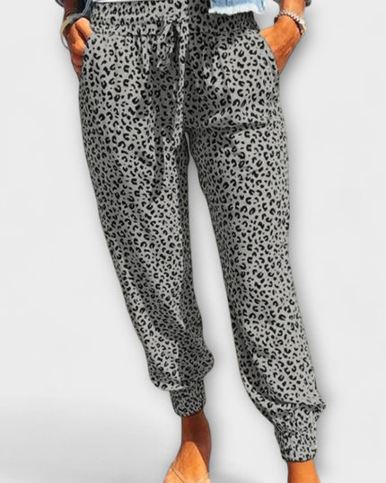 Feli - Leo Hose mit weitem Bein
