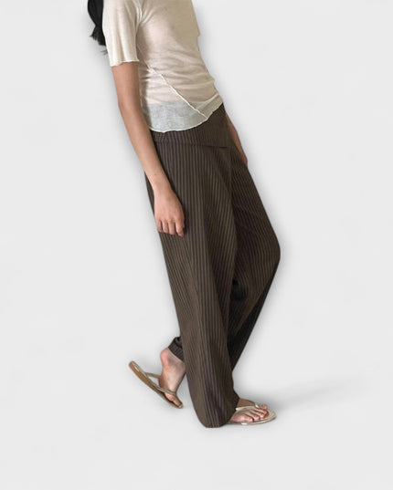 Helena – Weit Geschnittene Hose Mit Falt-Detail