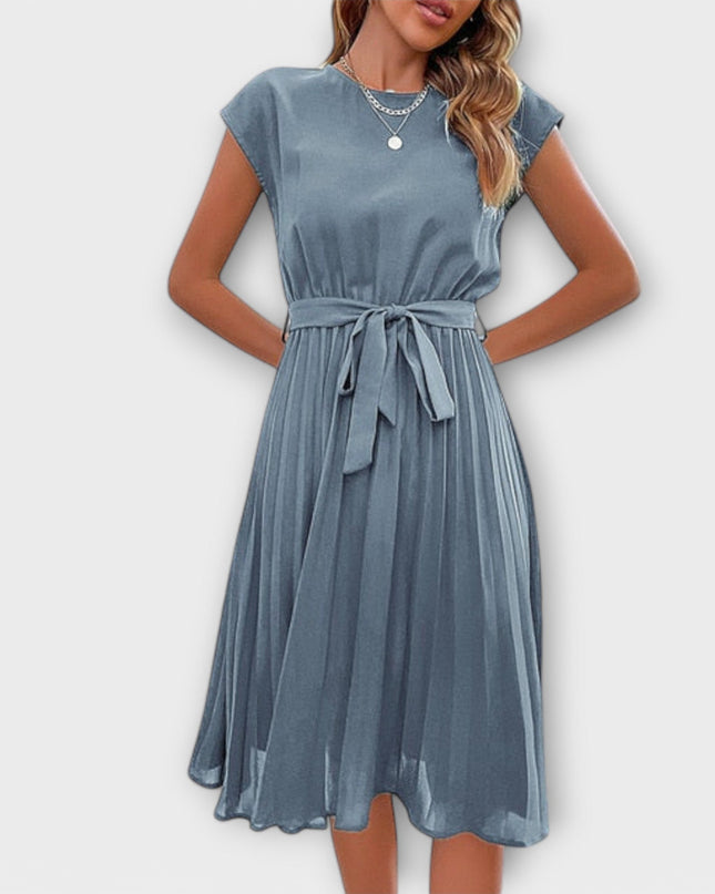 Erika - Kurzarm, gefältete, lässige Midikleid