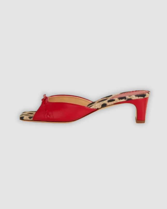 Adiana - Sandalen mit Leopardenmuster und Schleife