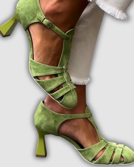 Svea - Sandalen mit mittlerem Absatz und Kreuzdesign