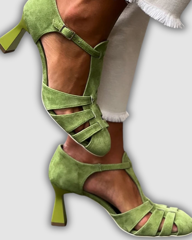 Svea - Sandalen mit mittlerem Absatz und Kreuzdesign