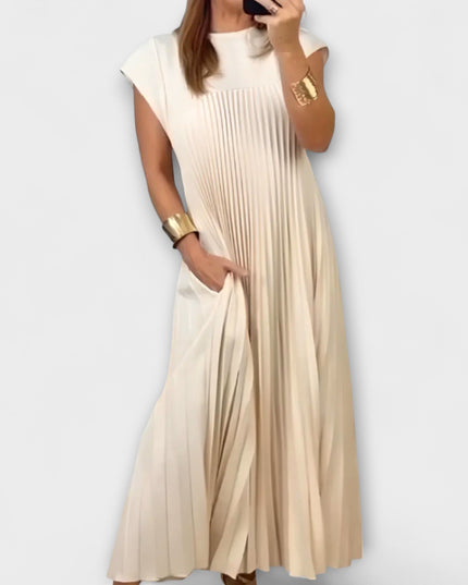 Isolde – Elegantes Plisseekleid