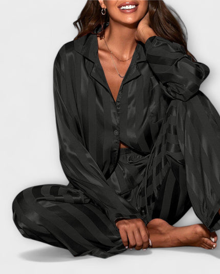 Nina - Luxuriöser Pyjama