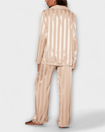 Nina - Luxuriöser Pyjama