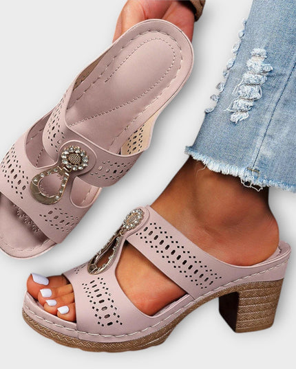 Maria - Stilvolle und Bequeme Orthopädische Sandalen