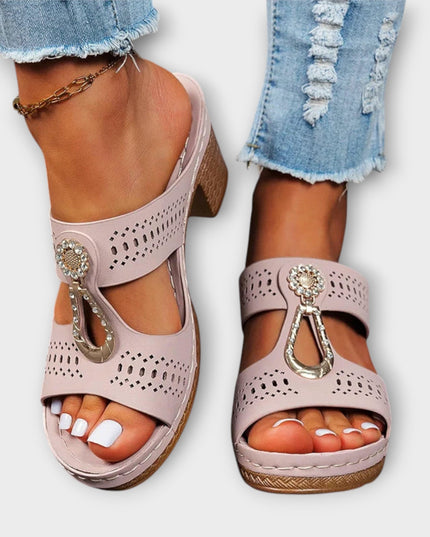 Maria - Stilvolle und Bequeme Orthopädische Sandalen