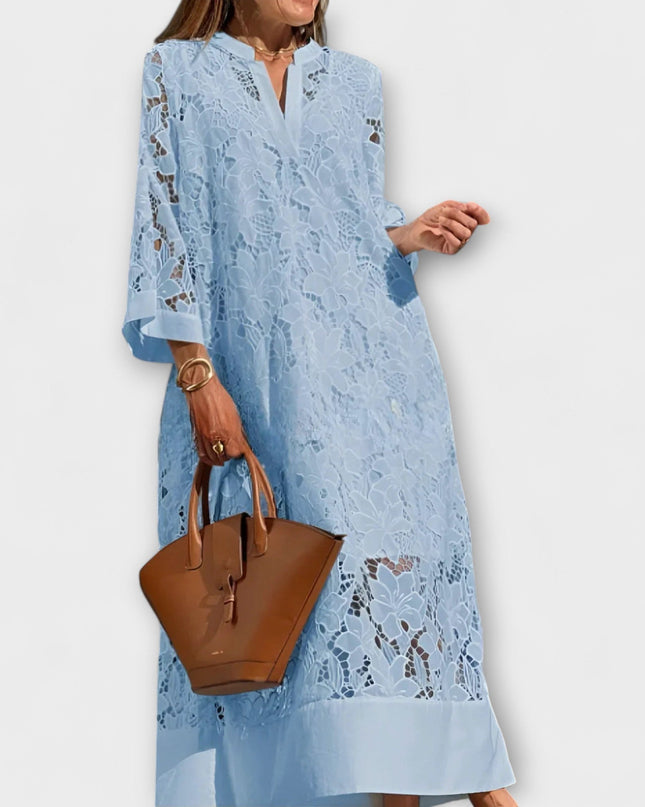 Ivonne - Dahlia Besticktes Kleid