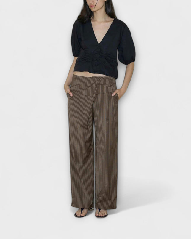 Helena – Weit Geschnittene Hose Mit Falt-Detail