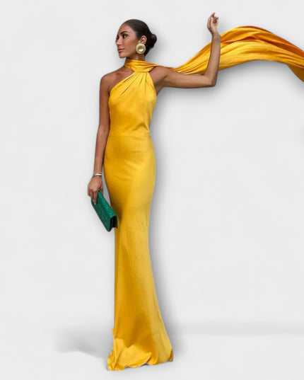Anika - Schickes Off-Shoulder Halter Maxikleid