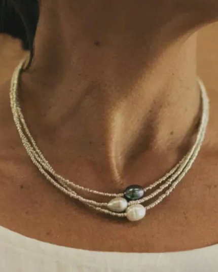 Ilse  - Natürliche Perlenkette im eleganten Stil