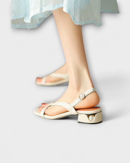 Evelyn - Elegante Flache Sandalen Minna mit Raffiniertem Finish