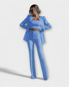 Blau