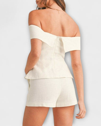 Fredrika – Weißes Freizeit-Ensemble mit Eleganz-Twist