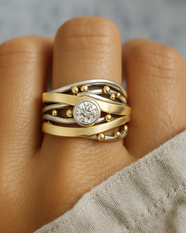 Ilse – Vintage-Ring mit goldener Zirkonia-Intarsie