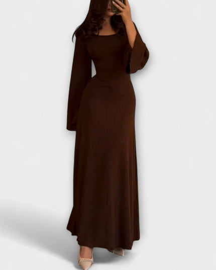 Frieda - Schickes Strickkleid mit Taillendetail