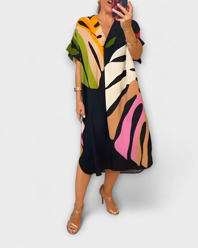 Carola - Lässiges Kleid mit Bunter Blätterdruck