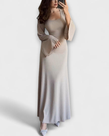 Frieda - Schickes Strickkleid mit Taillendetail