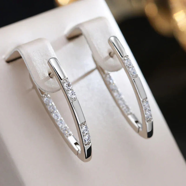 Ilse  - Elegante Ohrringe in Zirkonia-Optik in Gold