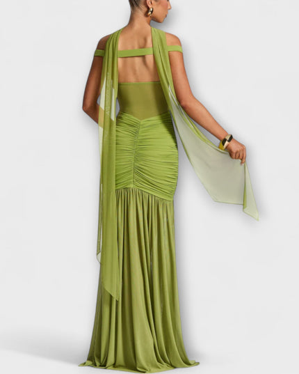 Aylin – Schlitzkleid mit Wow Faktor