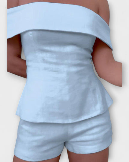 Fredrika – Weißes Freizeit-Ensemble mit Eleganz-Twist